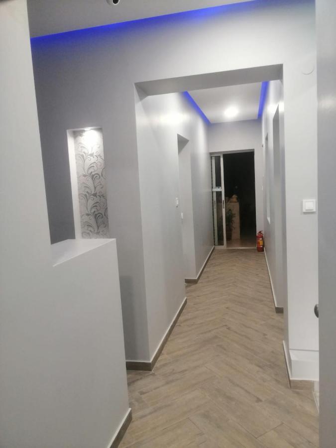 Hotel Little Hause Psakoudia Esterno foto